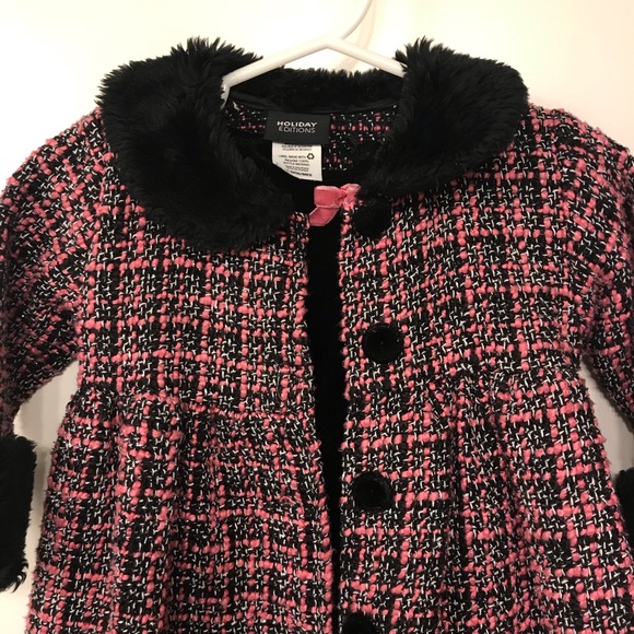 Holiday Editions outfit - Picture 3 of 7